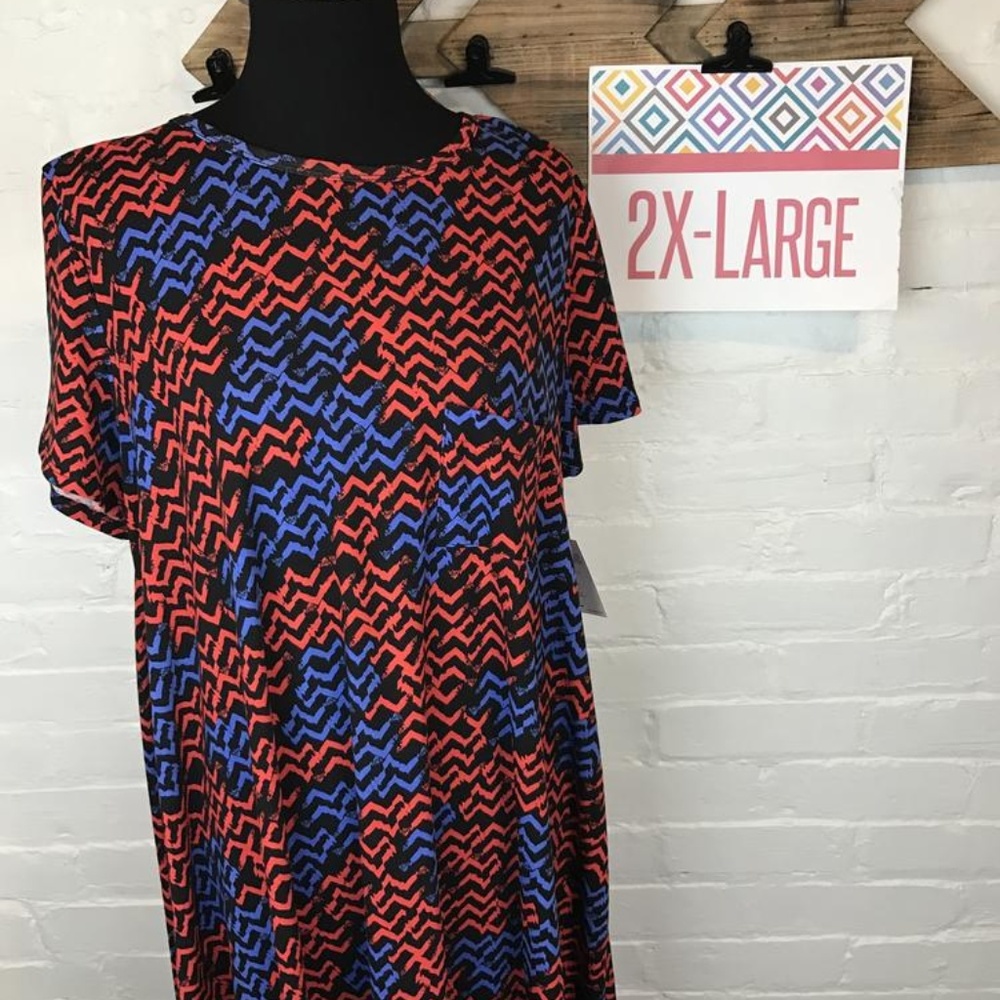 LuLaRoe Carly